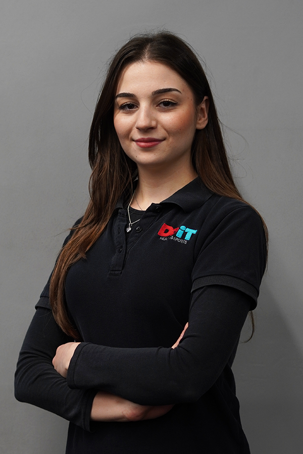 asli-firat-8972.png
